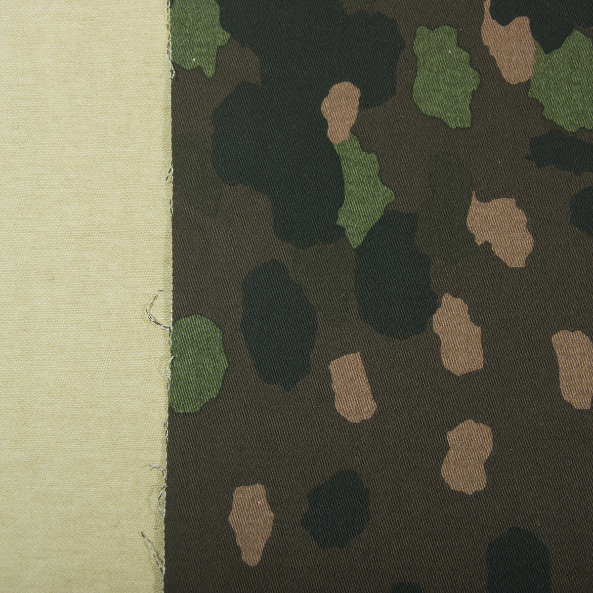 44 Dot Camouflage, sateen